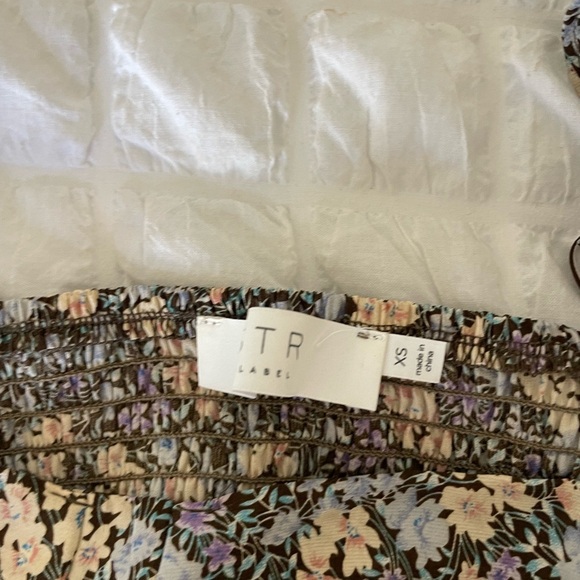 Astr floral crop top - Picture 8 of 9